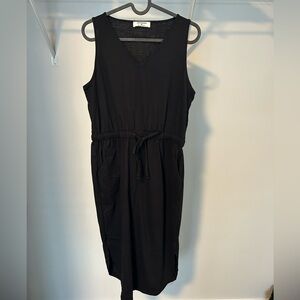 Zenana Outfitters Black Midi Dress